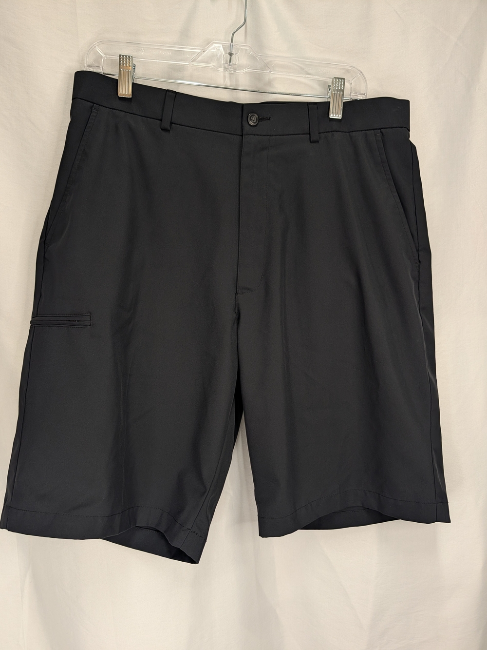 Grand Slam Golf Men's Flat Front Black Performance Shorts 34 waist